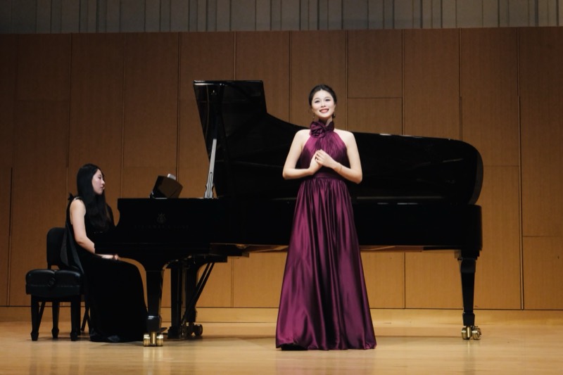 Fengzhen Liu