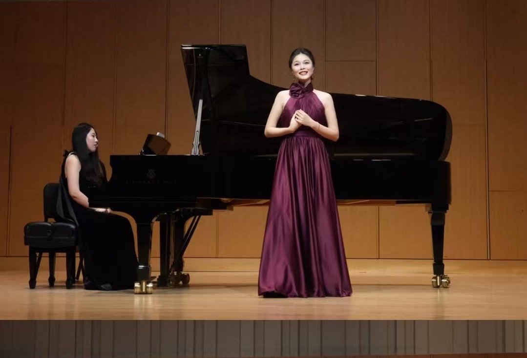 Fengzhen Liu